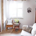 Apartment Oaza Pod Strzecha Klimatyczny Dom Na Wylacznosc Z Jacuzzi I Duzym Ogrodem