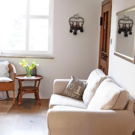 Oaza Pod Strzecha Klimatyczny Dom Z 3 Sypialniami Na Wylacznosc Z Kominkiem I Duzym Ogrodem