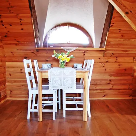 شقة Oaza Pod Strzecha Klimatyczny Dom Z 3 Sypialniami Na Wylacznosc Z Kominkiem I Duzym Ogrodem أوسترونيه مورسكية