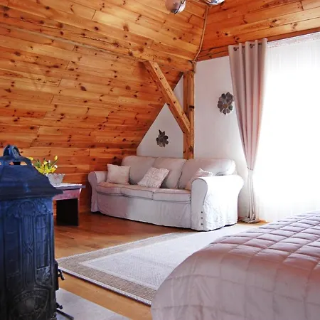 Oaza Pod Strzecha Klimatyczny Dom Z 3 Sypialniami Na Wylacznosc Z Kominkiem I Duzym Ogrodem