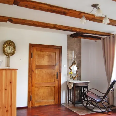 Oaza Pod Strzecha Klimatyczny Dom Z 3 Sypialniami Na Wylacznosc Z Kominkiem I Duzym Ogrodem *