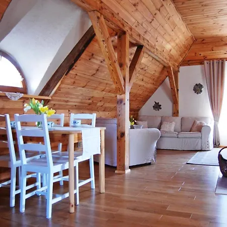 Apartament Oaza Pod Strzechą Klimatyczny Dom Na Wyłączność Z Jacuzzi I Dużym Ogrodem *