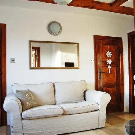 شقة Oaza Pod Strzecha Klimatyczny Dom Z 3 Sypialniami Na Wylacznosc Z Kominkiem I Duzym Ogrodem *