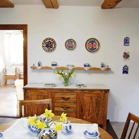 Oaza Pod Strzecha Klimatyczny Dom Z 3 Sypialniami Na Wylacznosc Z Kominkiem I Duzym Ogrodem شقة *