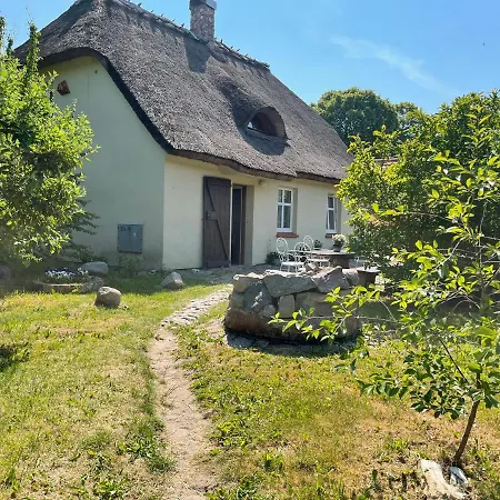 Apartment Oaza Pod Strzecha Klimatyczny Dom Na Wylacznosc Z Jacuzzi I Duzym Ogrodem
