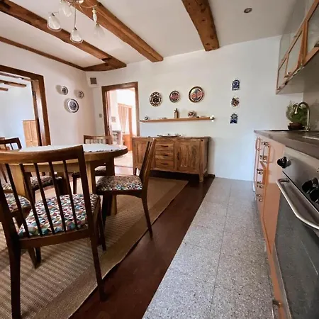 Apartament Oaza Pod Strzechą Klimatyczny Dom Na Wyłączność Z Jacuzzi I Dużym Ogrodem Ustronie Morskie