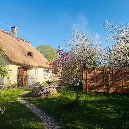 Oaza Pod Strzecha -dom Na Wylacznosc Z Jacuzzi, Duzym Ogrodem I 3 Sypialniami *