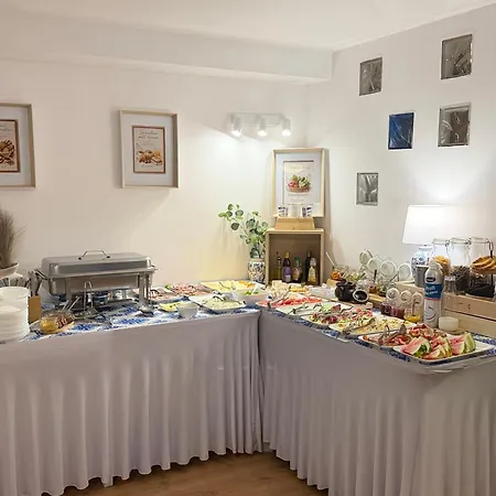 Oaza Pod Strzecha -dom Na Wylacznosc Z Jacuzzi, Duzym Ogrodem I 3 Sypialniami Daire *